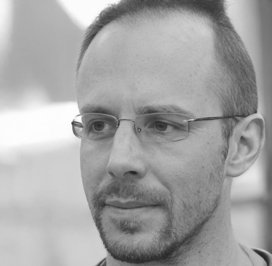 Portrait d'un analyste financier expert